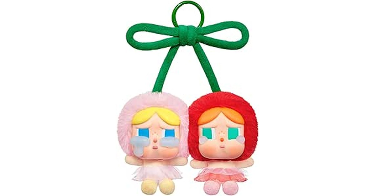 POP MART CRYBABY Crying For Love ぬいぐるみペンダント Love You Cherry Much の商品画像