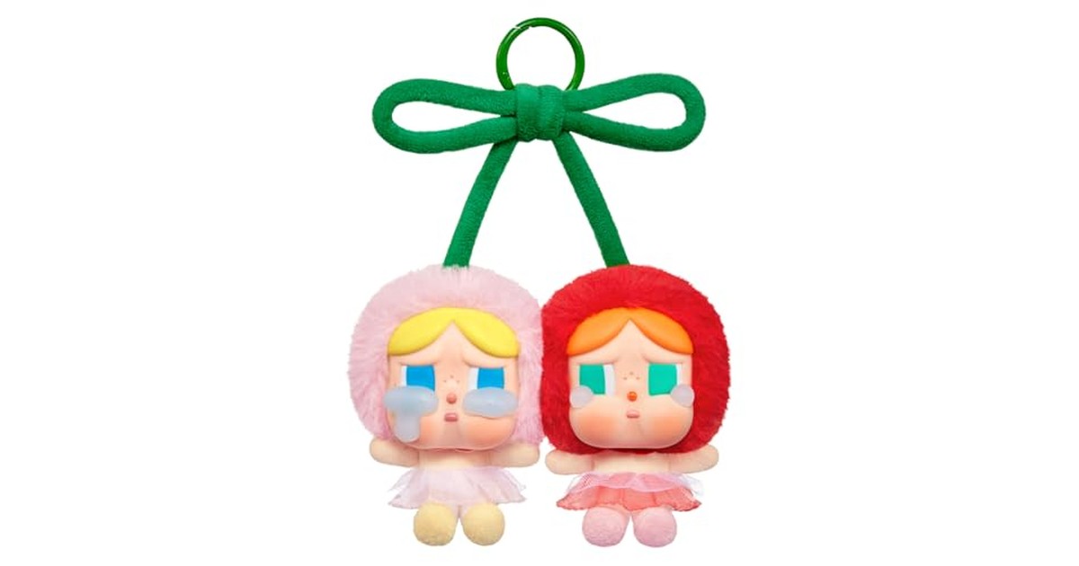 POP MART CRYBABY Crying For Love ぬいぐるみペンダント Love You Cherry Much の商品画像